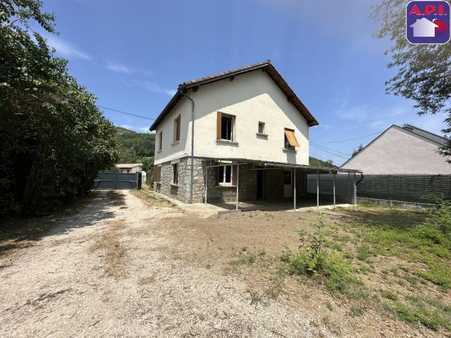 Maison 6 pièces 136 m²