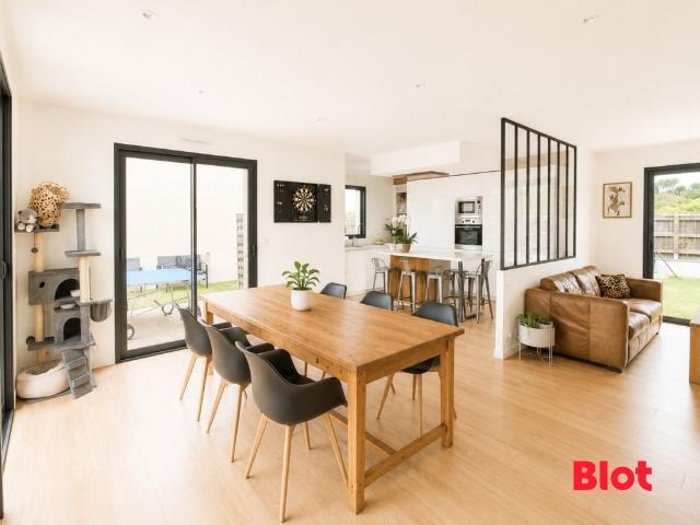 Maison 6 pièces 136 m²