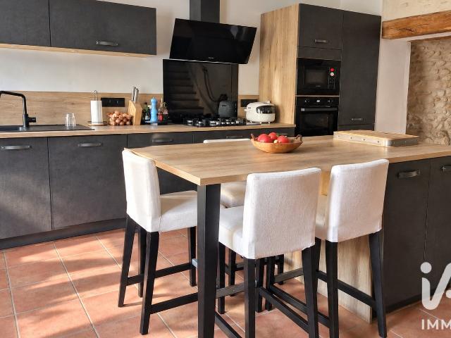 Maison 6 pièces 136 m²