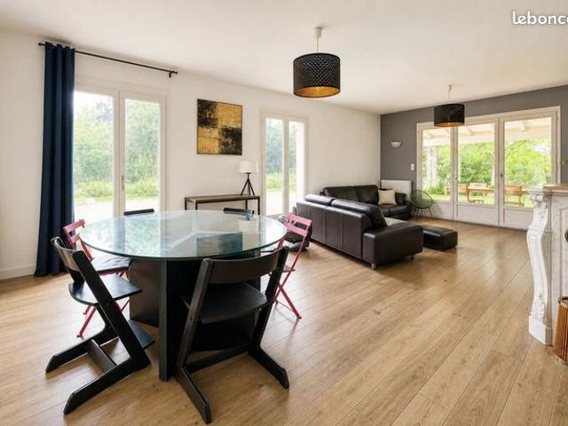 Maison 6 pièces 180 m²
