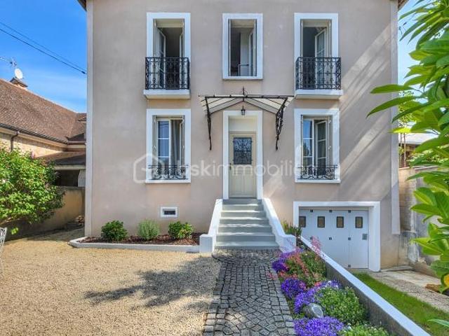 Maison 6 pièces 136 m²