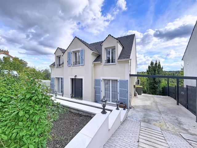 Maison 6 pièces 136 m²