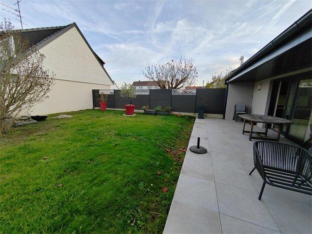 Maison 6 pièces 136 m²