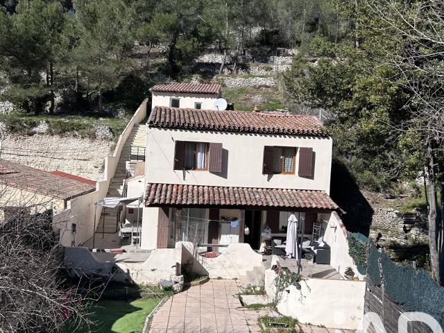 Maison 6 pièces 136 m²
