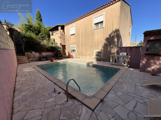 Maison 6 pièces 140 m²