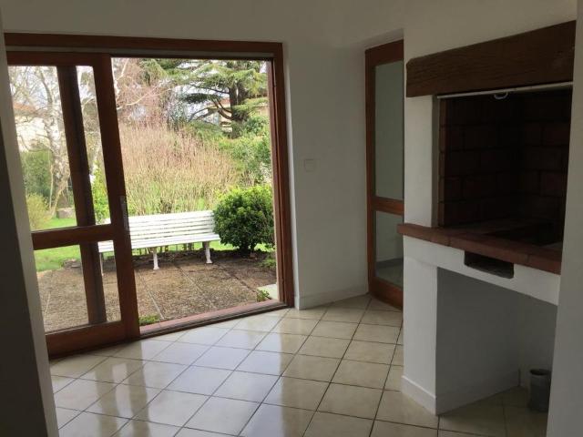 Maison 6 pièces, 136 m² à louer à Cornebarrieu 31700