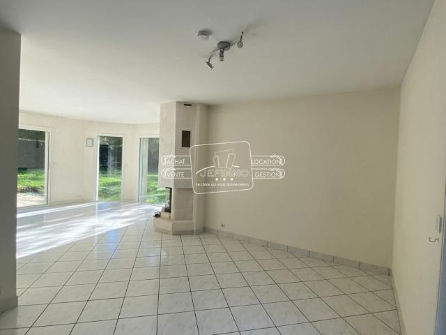 Maison 6 pièces, 136 m² à louer à La Chapelle sur Erdre 44240