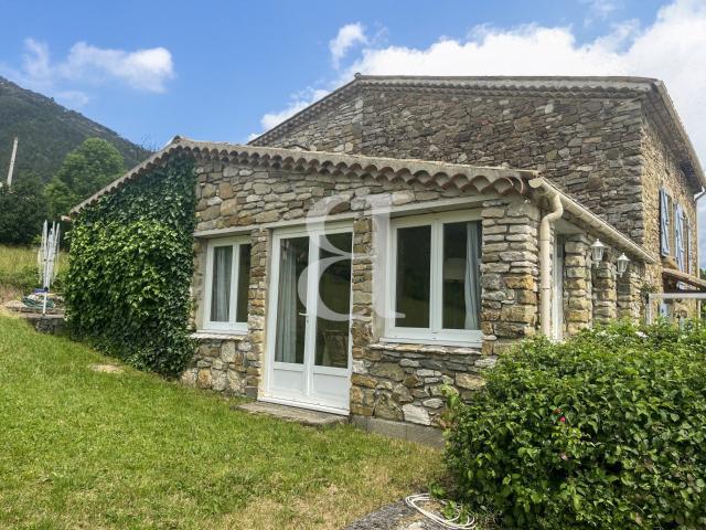 Maison 6 pièces 137 m²