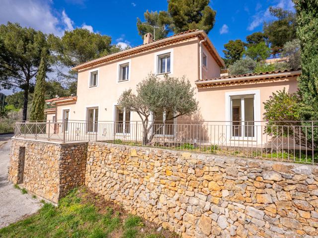 Maison 6 pièces 137 m²
