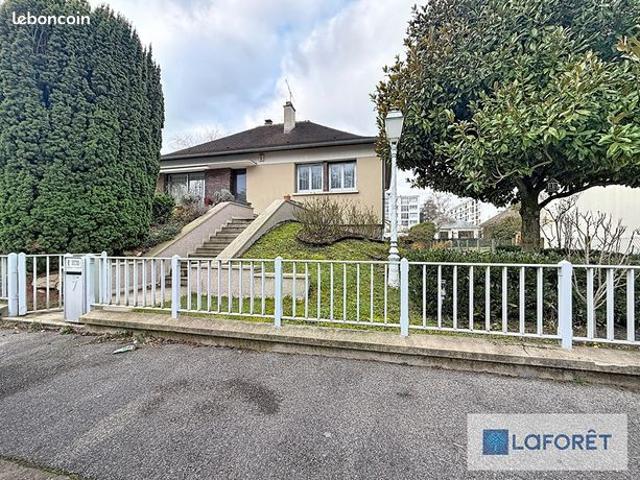 Maison 6 pièces 137 m²