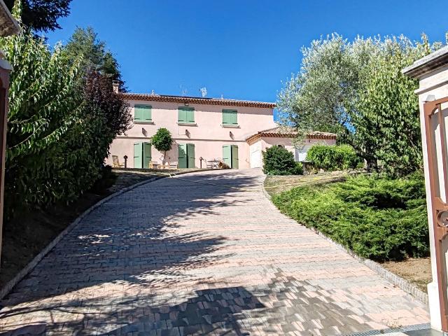 Maison 6 pièces 137 m²