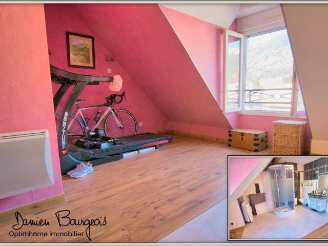 Maison 6 pièces, 137 m² à louer à Gex 01170