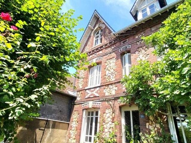Maison 6 pièces 138 m²