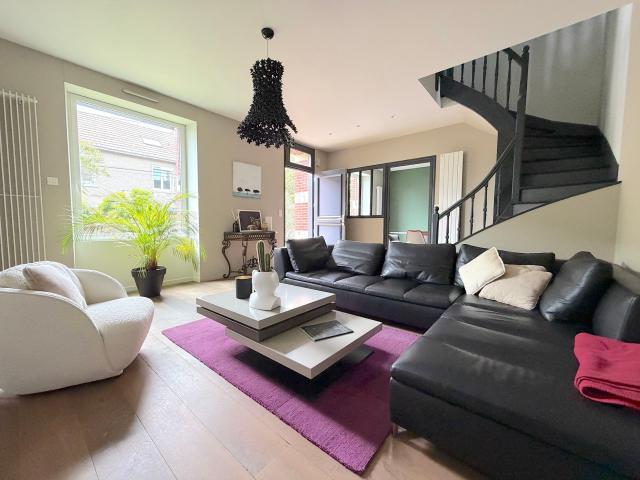 Maison 6 pièces 138 m²