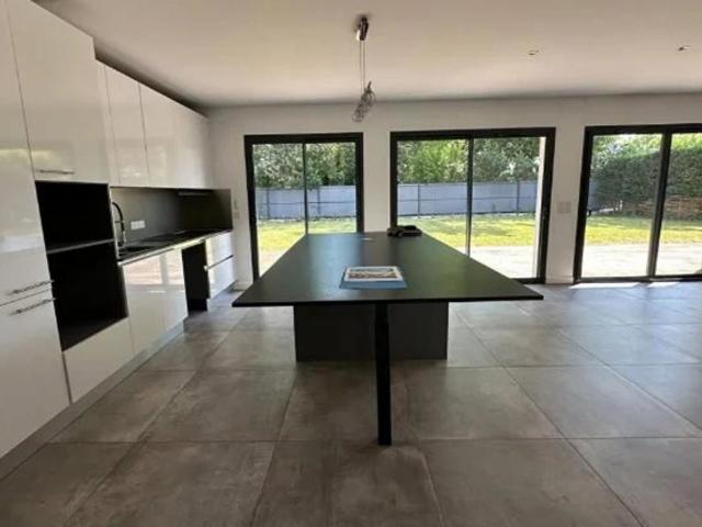 Maison 6 pièces 138 m²