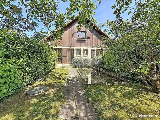 Maison 6 pièces 138 m²