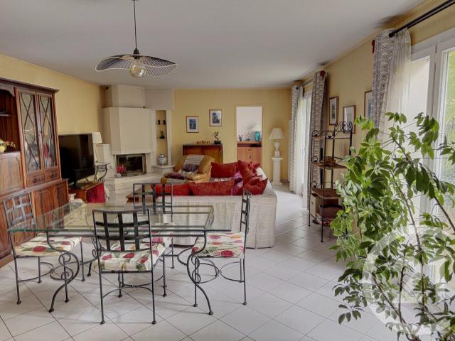 Maison 6 pièces 138 m²