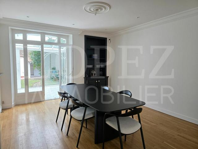 Maison 6 pièces 138 m²