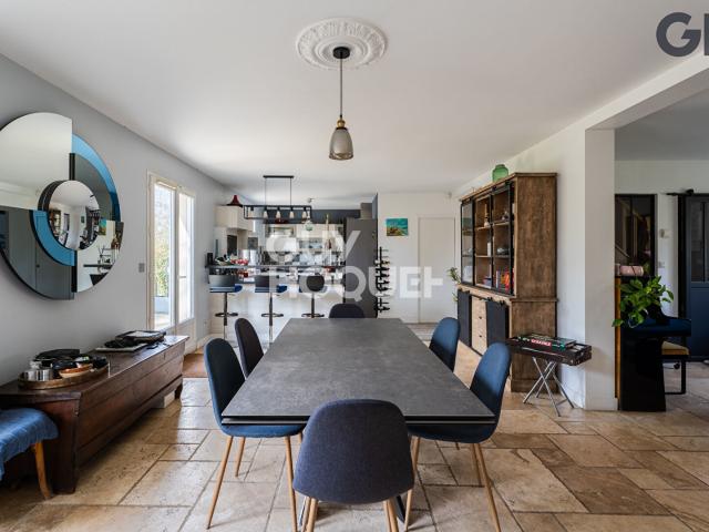Maison 6 pièces 138 m²