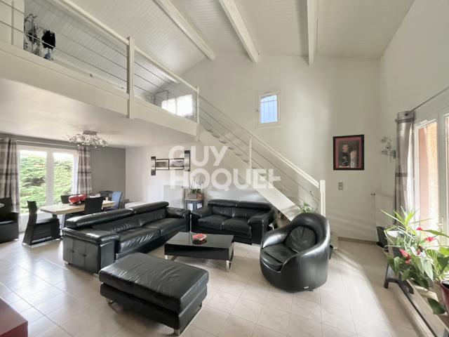 Maison 6 pièces 138 m²