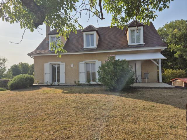 Maison 6 pièces 138 m²