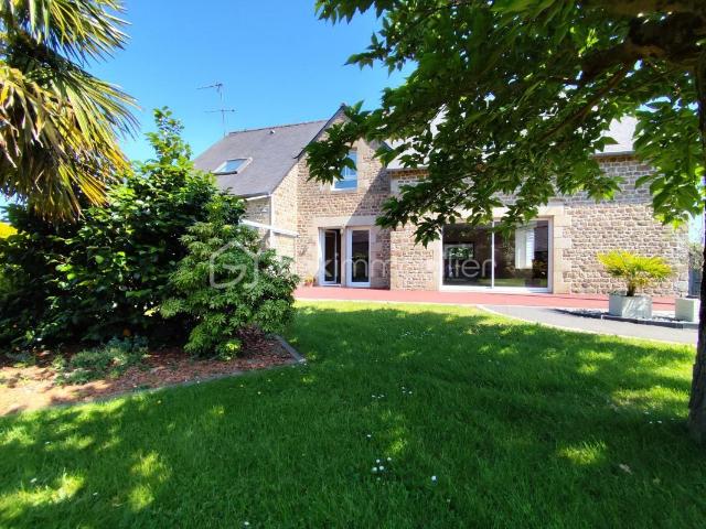 Maison 6 pièces 138 m²
