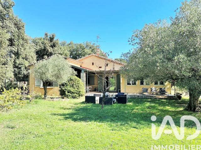 Maison 6 pièces 138 m²
