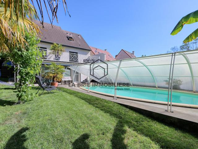 Maison 6 pièces 138 m²