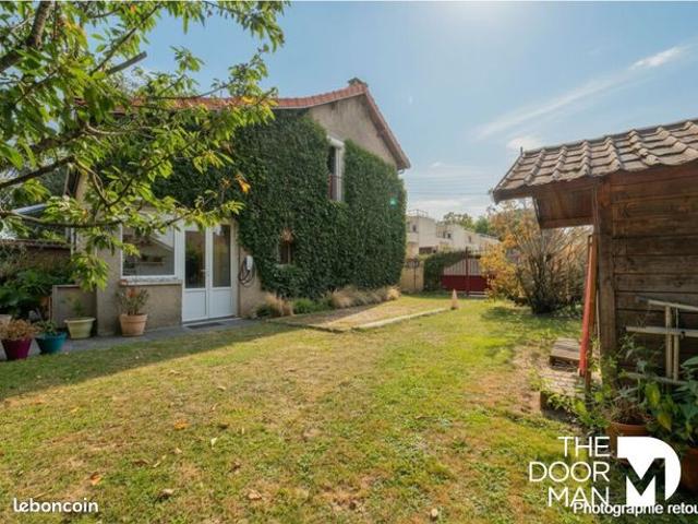 Maison 6 pièces 138 m²
