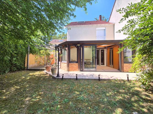 Maison 6 pièces 139 m²