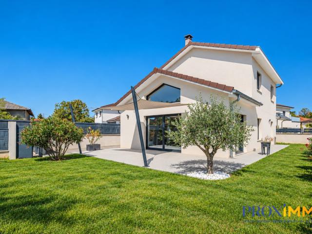 Maison 6 pièces 139 m²