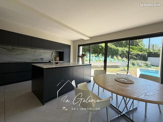 Maison 6 pièces 139 m²