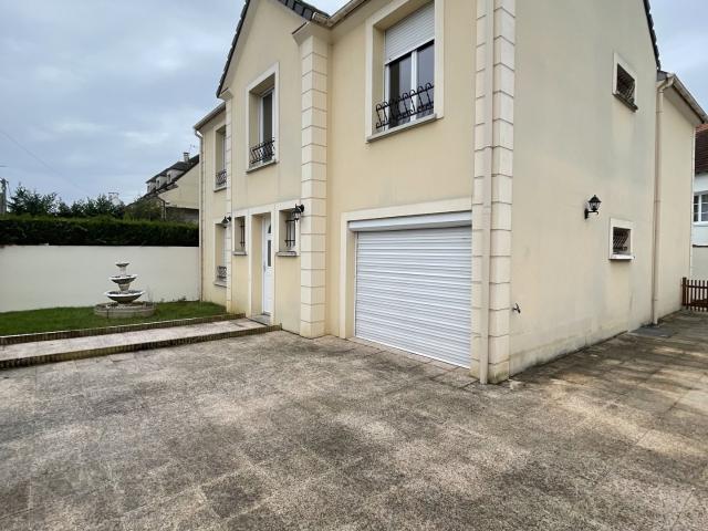 Maison 6 pièces 130 m²