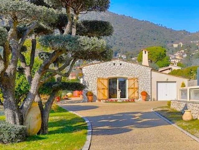 Maison 6 pièces 130 m²