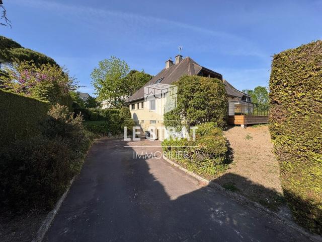 Maison 6 pièces 130 m²