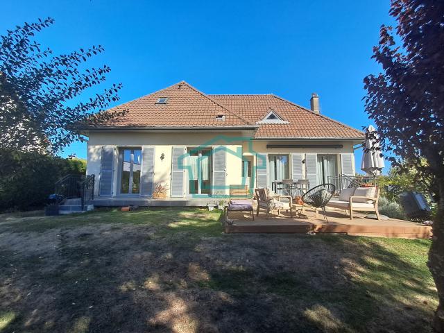 Maison 6 pièces 130 m²