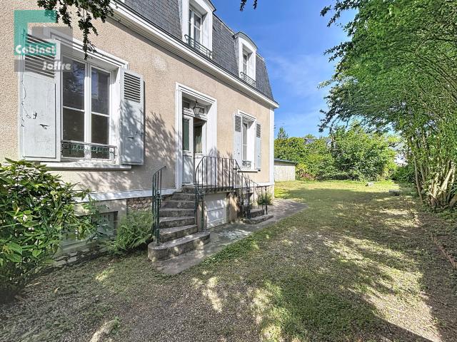 Maison 6 pièces 130 m²