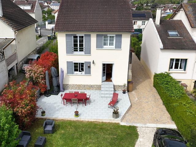 Maison 6 pièces 130 m²
