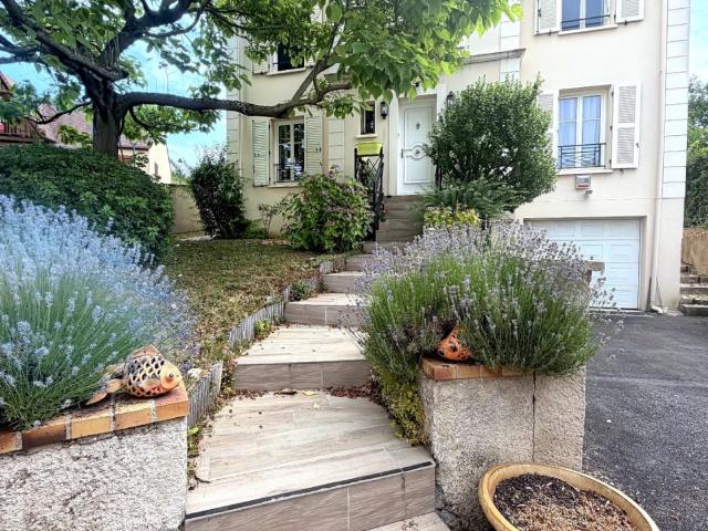 Maison 6 pièces 130 m²