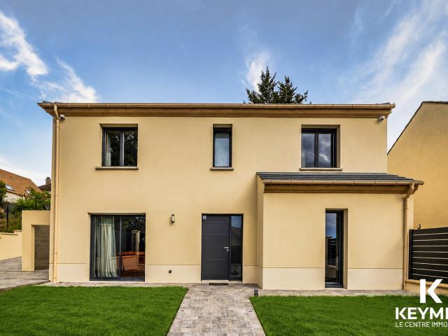 Maison 6 pièces 130 m²