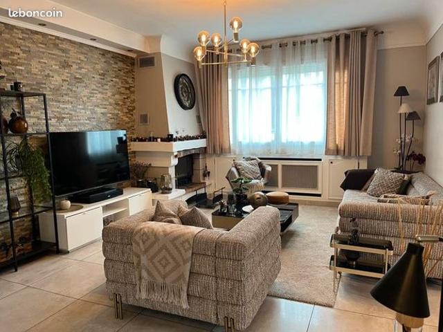 Maison 6 pièces 130 m²
