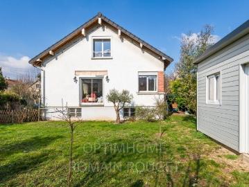 Maison 6 pièces 130 m²