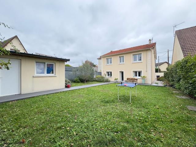 Maison 6 pièces 130 m²