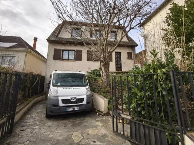 Maison 6 pièces 130 m²