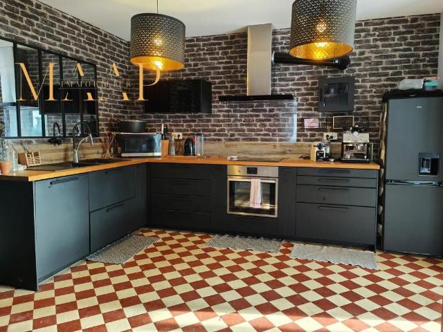 Maison 6 pièces 130 m²