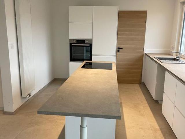 Maison 6 pièces, 130 m² à louer à Hoymille 59492