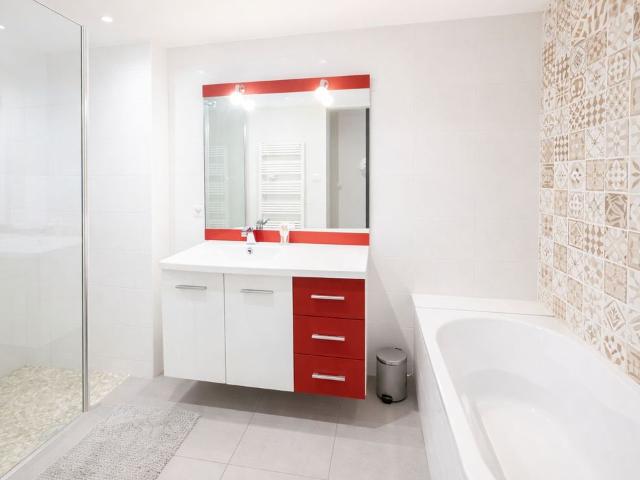 Maison 6 pièces, 130 m² à louer à Rezé 44400