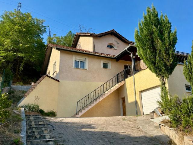 Maison 6 pièces 131 m²