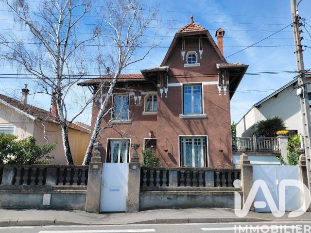 Maison 6 pièces 131 m²
