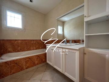 Maison 6 pièces, 131 m² à louer à Jarrie 38560
